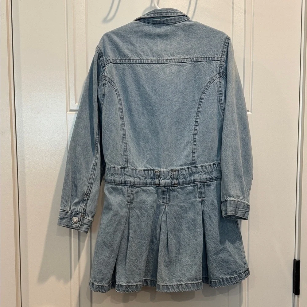 Jessica Simpson Light Wash Denim Button-Front Dress